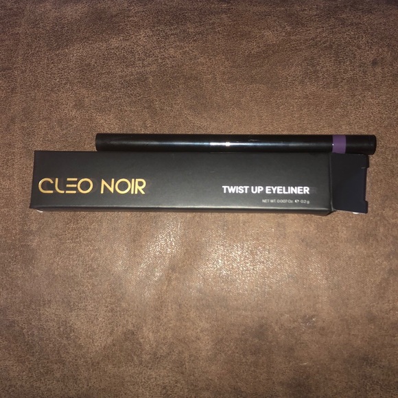 Cleo noir eyeliner. - Picture 2 of 2